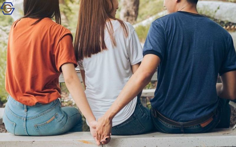 Ngoại tình có vi phạm pháp luật không?